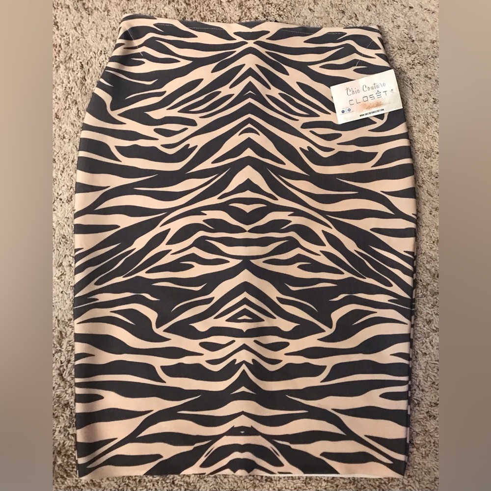 Ladies Chic Couture Pencil Skirt